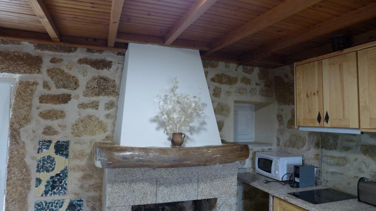 Casas Da Villa - Monsanto - Oliveira E Videira Relva  Exteriör bild