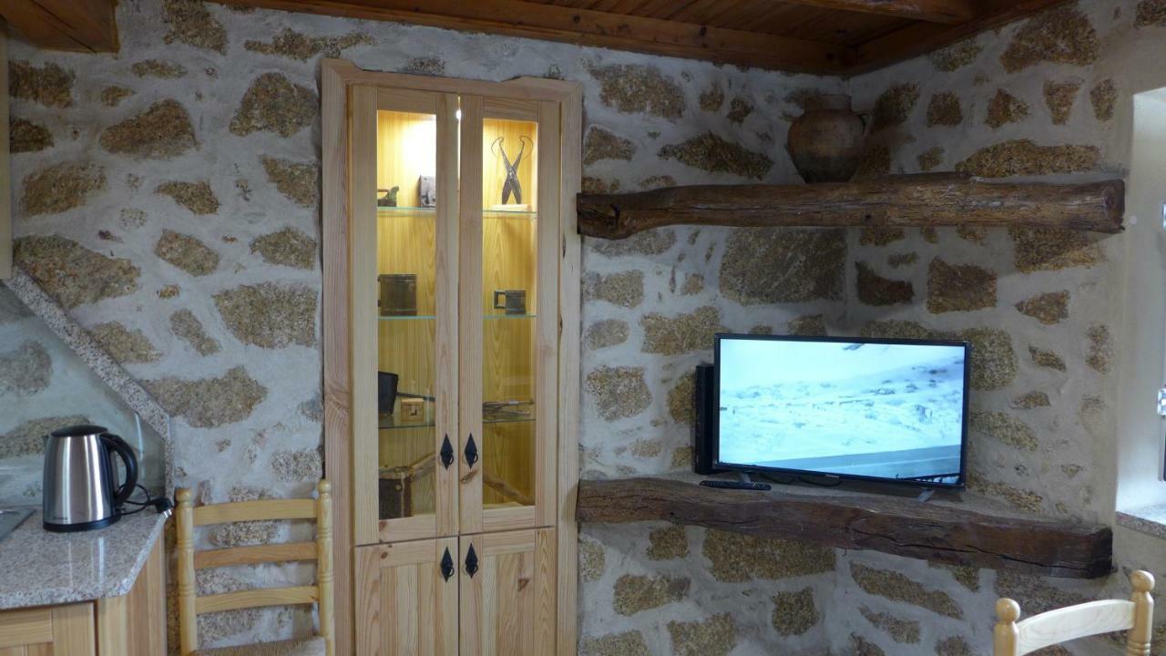 Casas Da Villa - Monsanto - Oliveira E Videira Relva  Exteriör bild